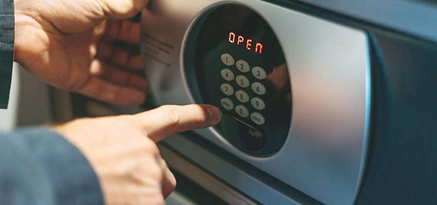 Cash Safe Openers in Modesto, California