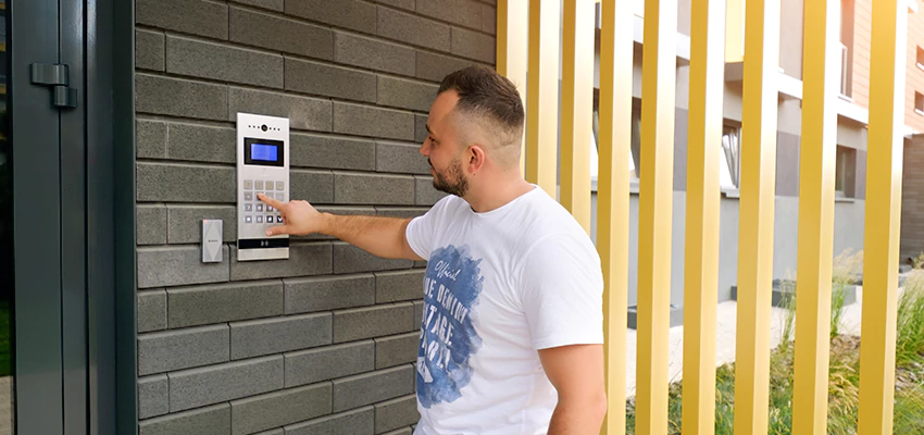 Locksmith Company For Smart Lock System Installation in Modesto, California